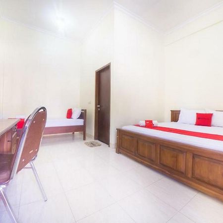 Reddoorz Near Nusa Cendana University Kupang  Dış mekan fotoğraf